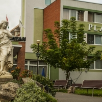 Komfort Hotel Platán